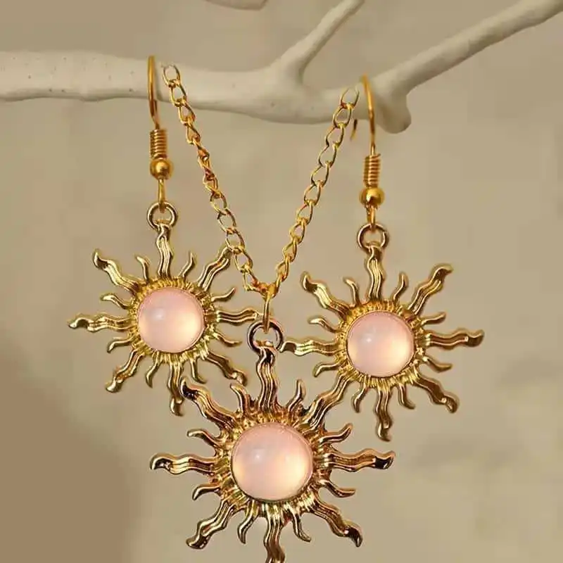 Boho Sun Necklace Earrings Set Healing Nature Stone Crystal Necklace Gothic Jewelry Gift for Women Prom Party Outfit Accessories