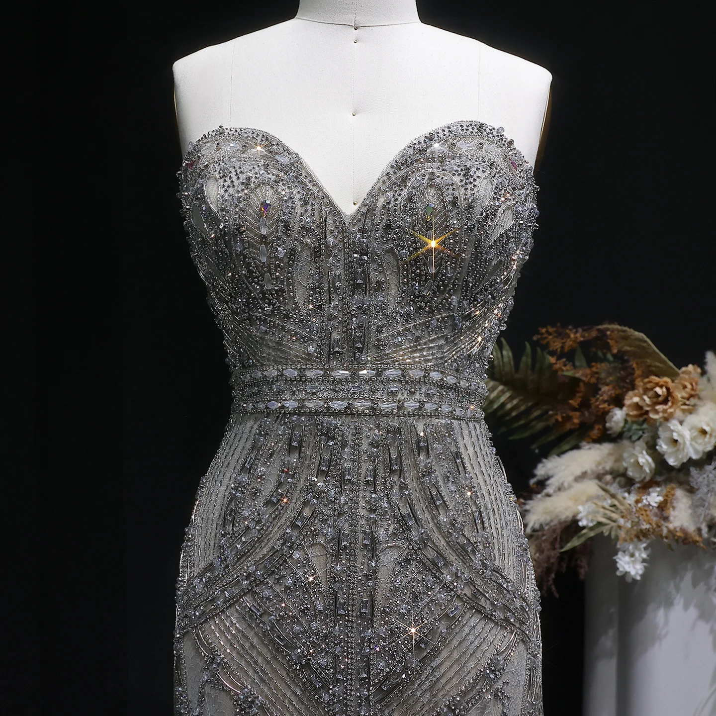 Sharon Said Luxuriöse Perlenbesetzte Meerjungfrauen-Abendkleider mit Federn, Herzausschnitt, hohem Schlitz, Damen-Abendkleider SS791, maßgeschneidert – Detail 8