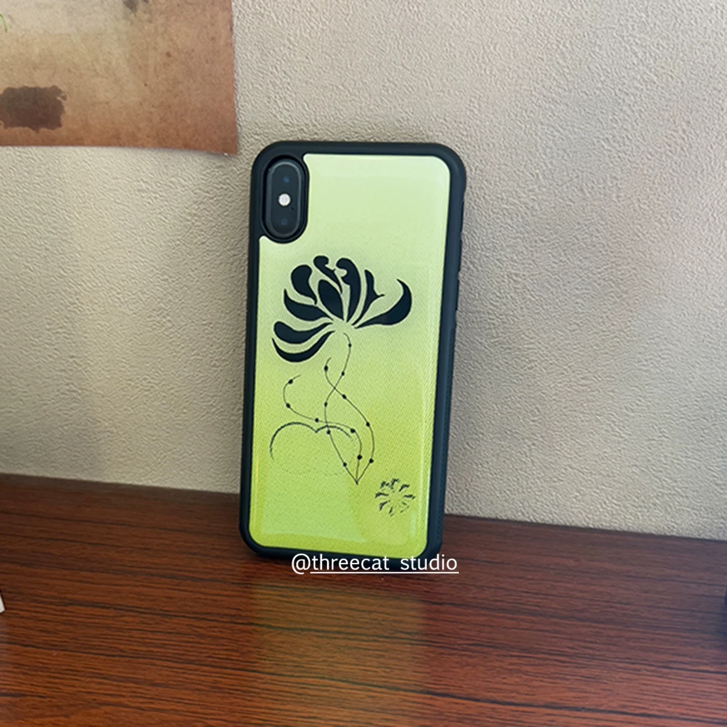 Korean ins Black Artistic Flowers Black Border Drip Glue Phone Case For iPhone 17 16 15 14 13 12 11 Pro Max Plus 17air 16e Cover