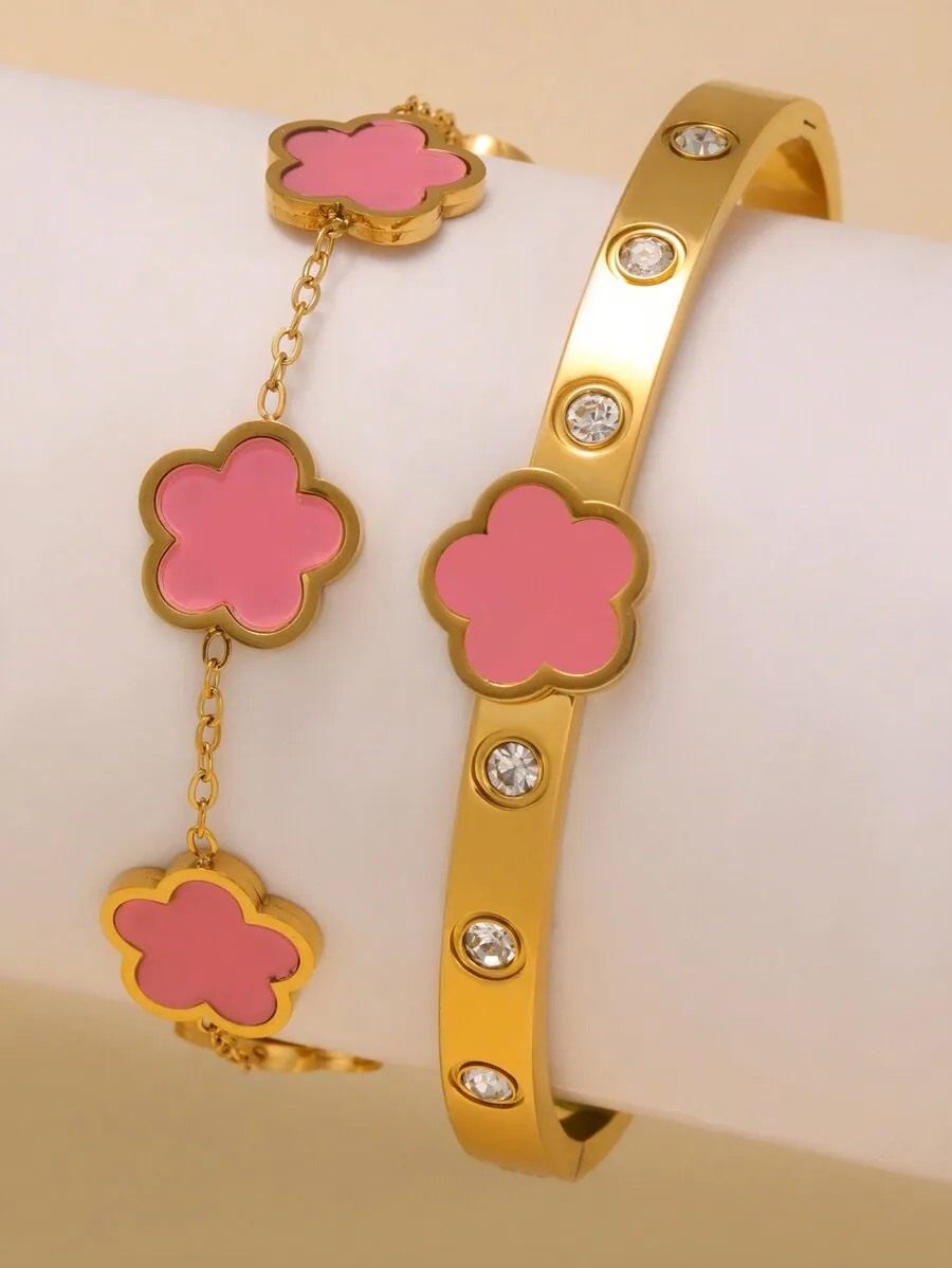 قطعتان من رقائق Cinquefoil الأنيقة + Cinquefoil مع سوار الزركونيا من الفولاذ المقاوم للصدأ لا يبهت ومناسب للارتداء اليومي