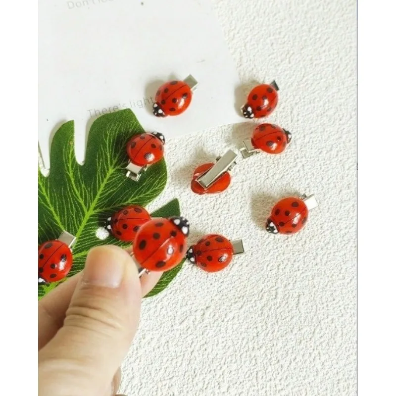 10Pcs  Ladybug hair clip, simulated ladybug hair clip used for hair decoration