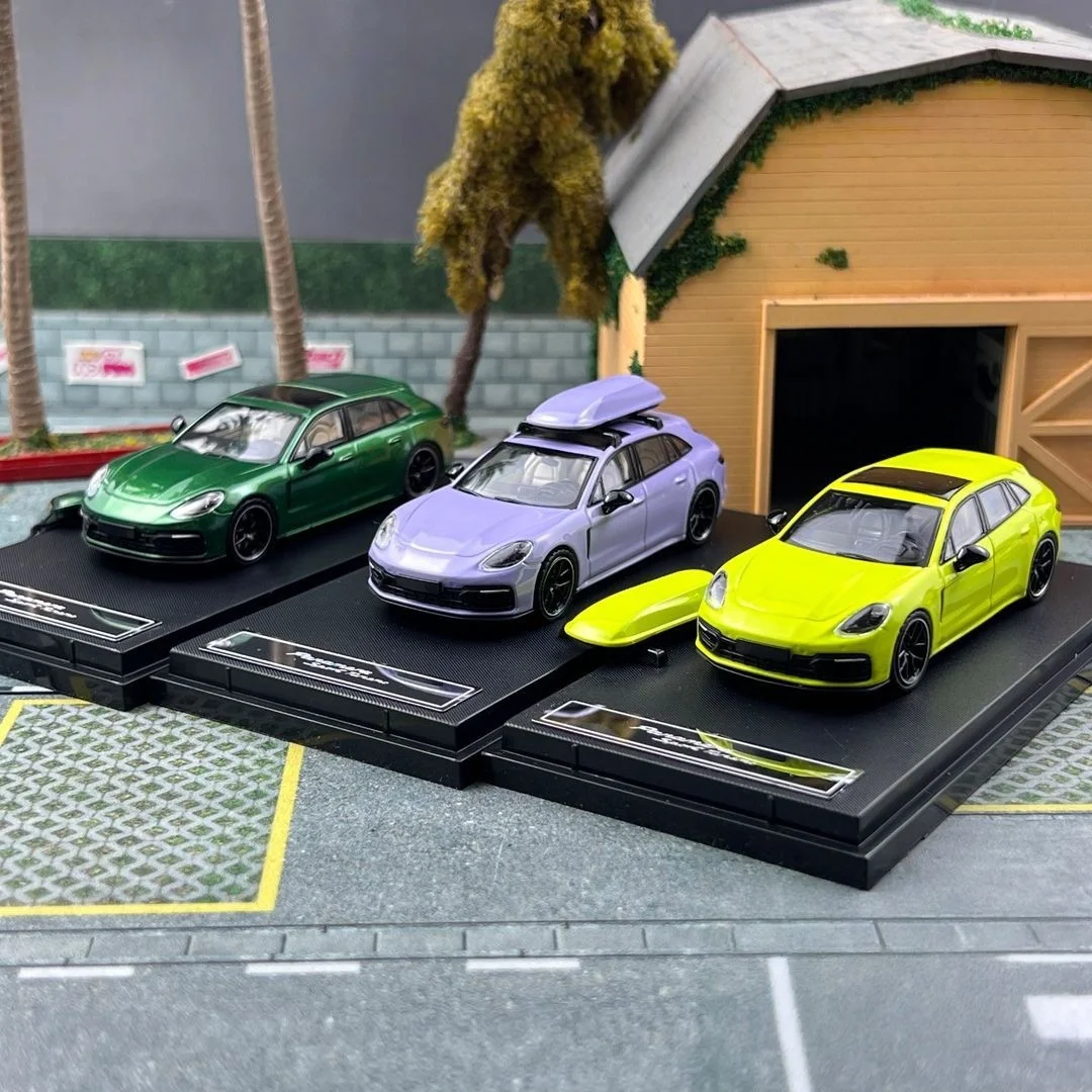 

Модель автомобиля RM 1:64 Panamera Touring Edition из сплава