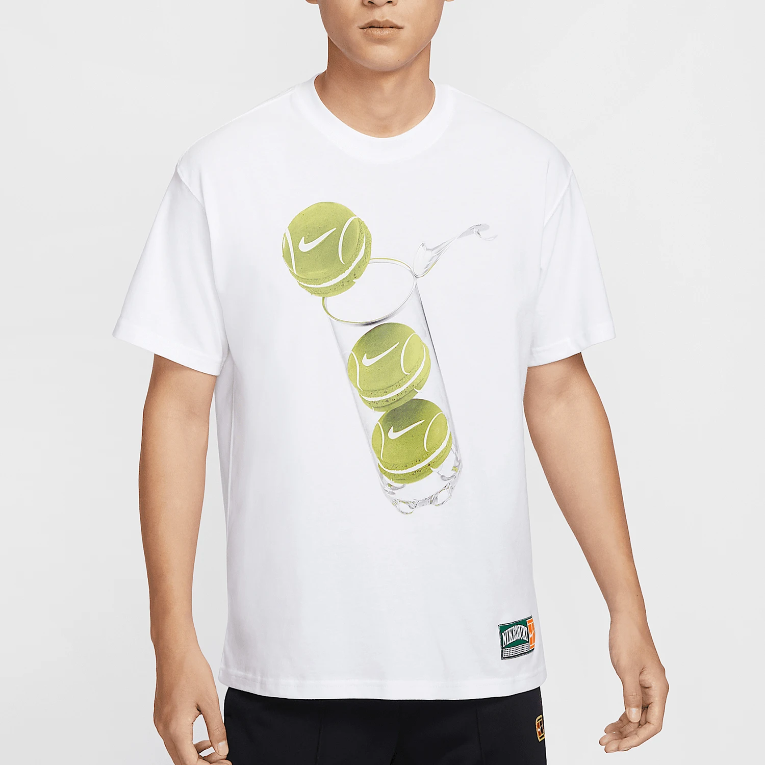 

Оригинальная мужская теннисная футболка Nike Court Loose Shoulder Wide HJ3469-100