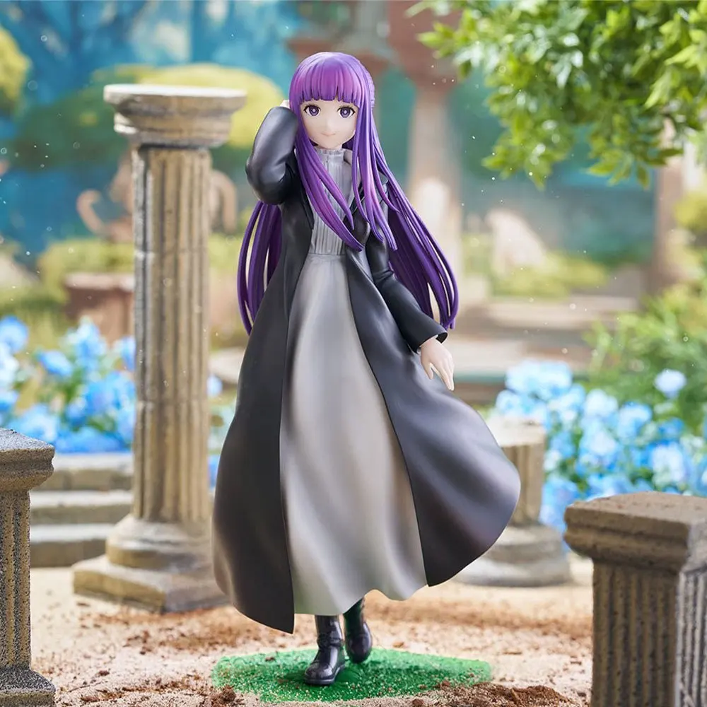 20CM Frieren Fern Figure Anime Frieren:Beyond Journey's End Cute Desktop Golf Doll Model Toy Gift Collection Ornaments PVC