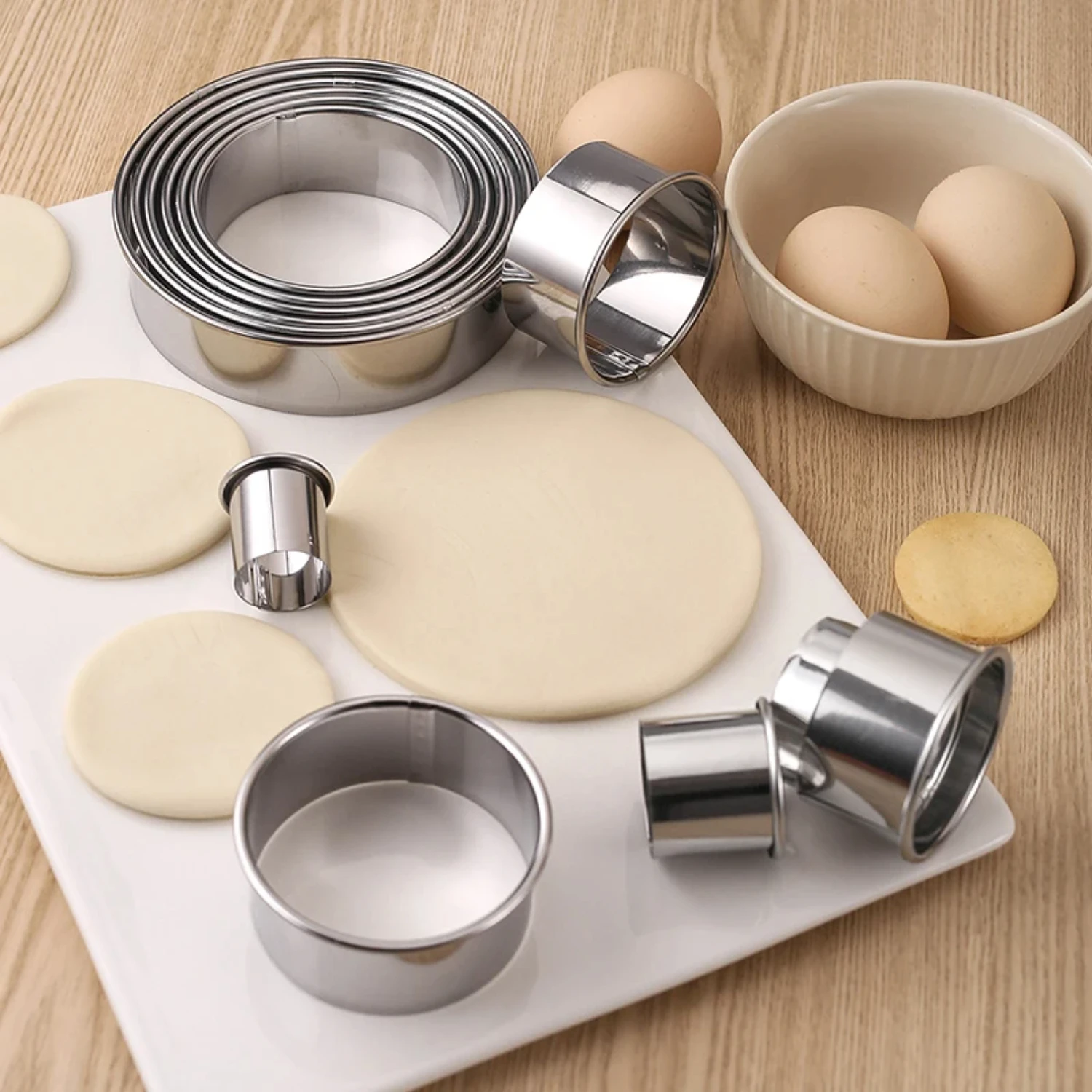 Stainless Steel Biscuit Mould 12 Piece Set Round Cake Mousse Dough Cut Bread Cut Baking Press Dumpling Skin Tools