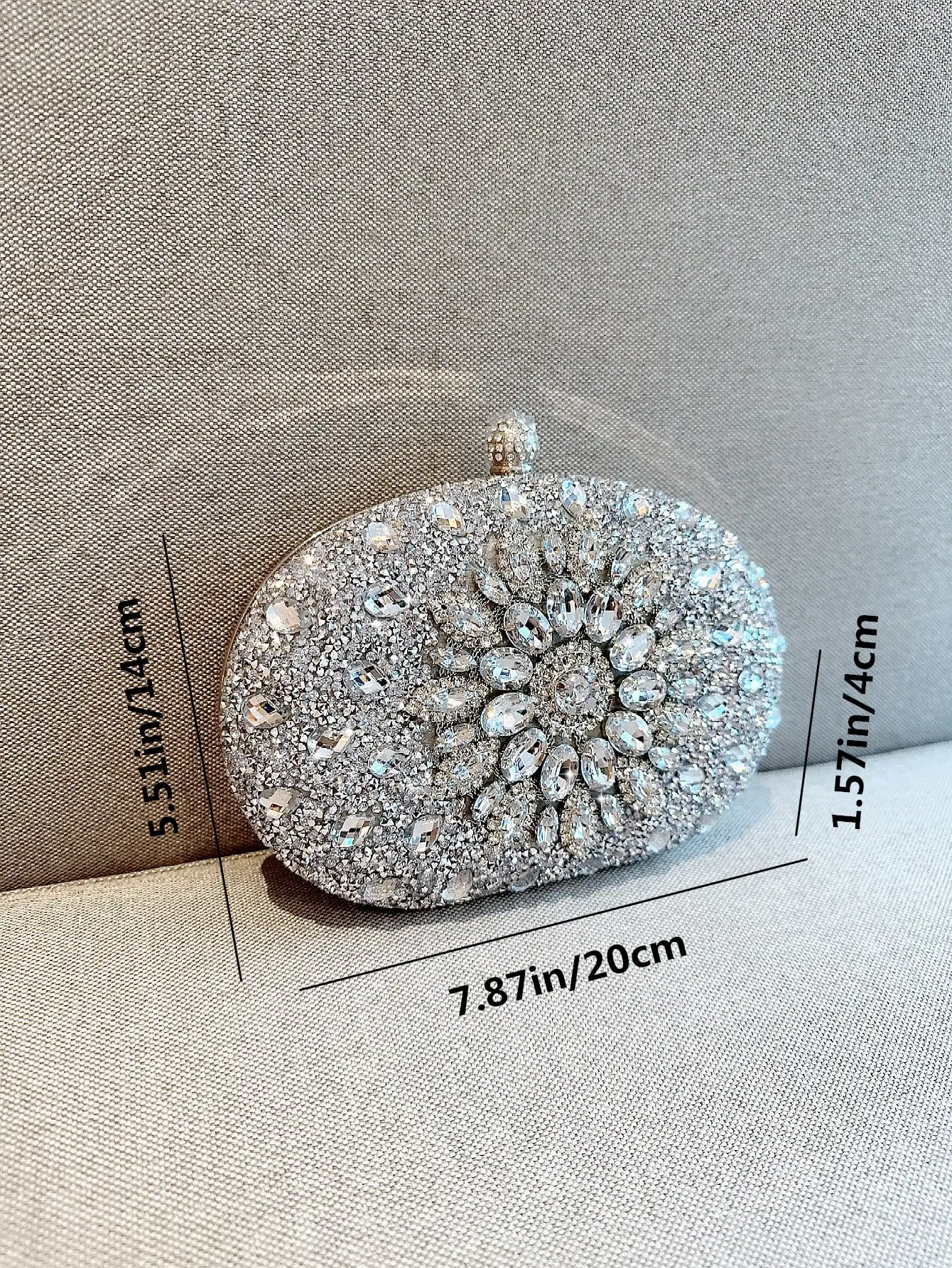 

Клатч с камнями для вечерних мероприятий, свадеб и ужинов