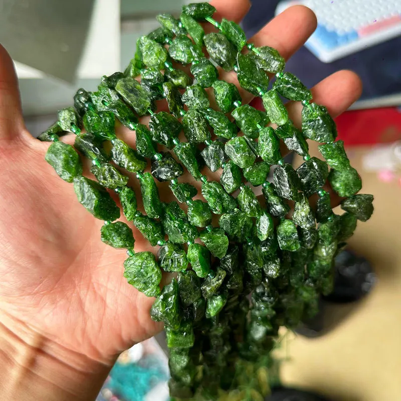 Natural Emerald Diopside Rough Stone Loose Beads Work in Progress Handmade DIY Bracelet Necklace Jewelry Accessories
