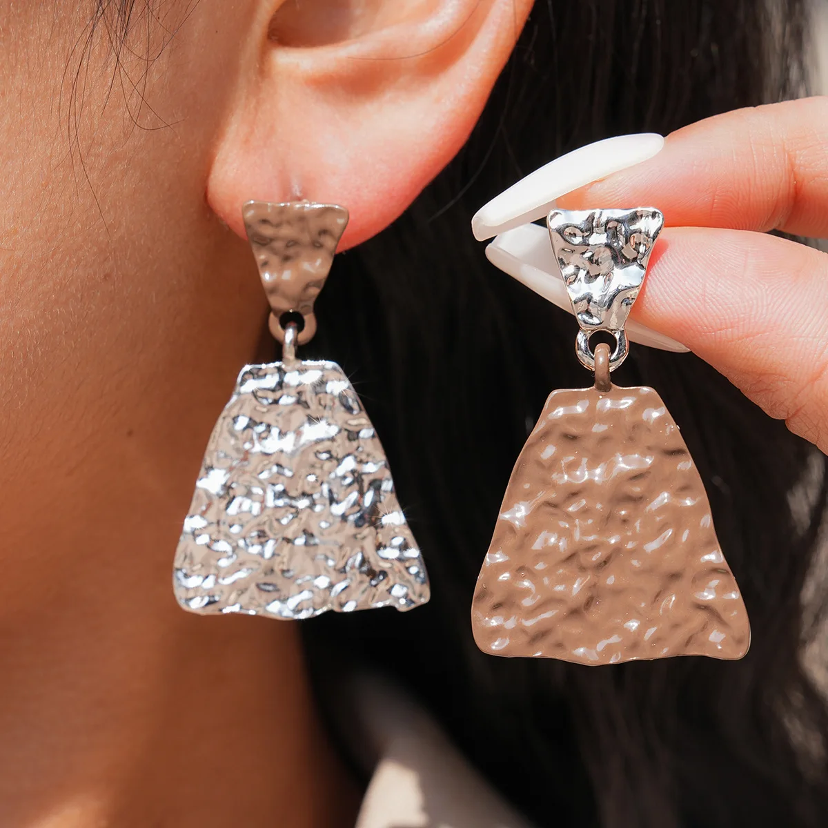 

Metallic Dripping Oil Pleated Triangle Silver Needle Stud Earrings Asymmetric Earrings Fashion Party Women's Dangle Earrings