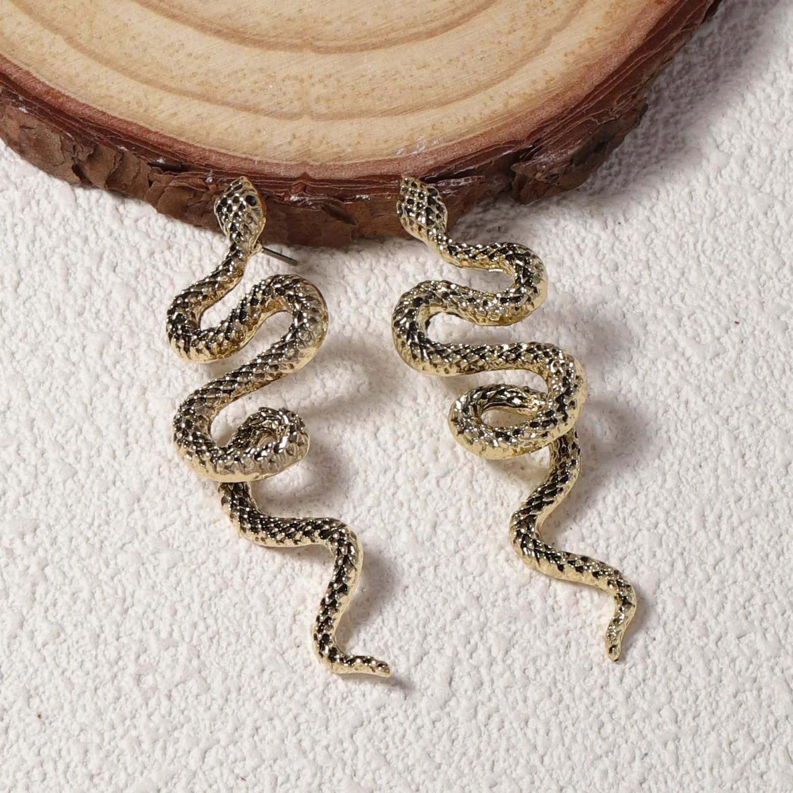 

New ZAA Vintage Metal Snake Earrings for Women Statement Jewelry Holiday Party Gifts 2025