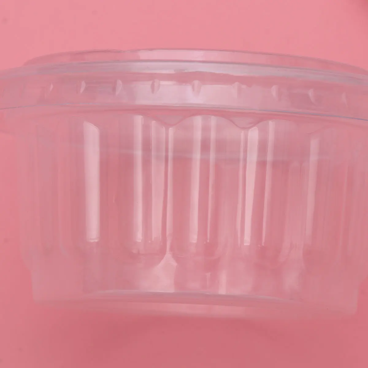 

100 Set of 90ml Disposable Plum Blossom Pattern Plastic Yogurt Cups Condiment Cup with Lids for Sauce Yogurt Jelly Pudding