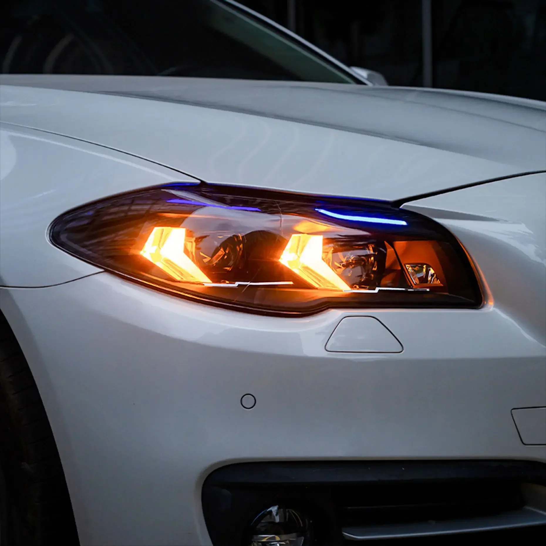 2 قطعة مصباح LED للسيارة لسيارة BMW 5 Series F10 2011-2013 2014-2017 520-523-525-528-530-535Li ، بدء التشغيل الديناميكي (أنظمة AFS غير مناسبة)