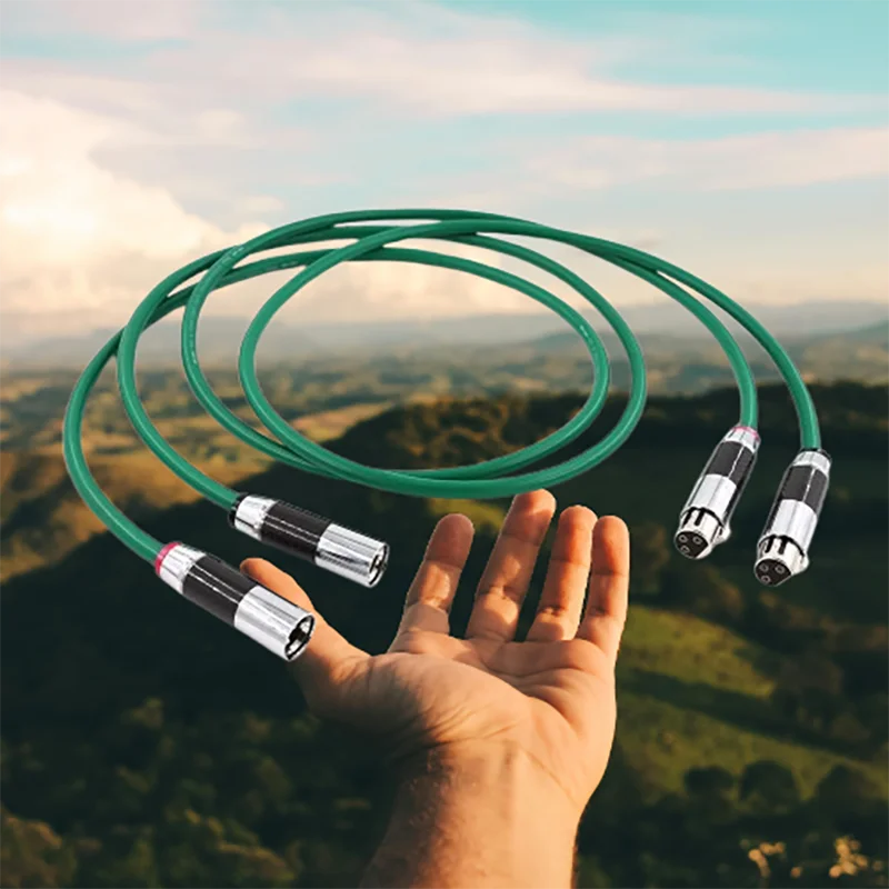 

Справочный соединитель, несущий углем — трехэкранированный McLntosh 2328 для профессионального аудио ​