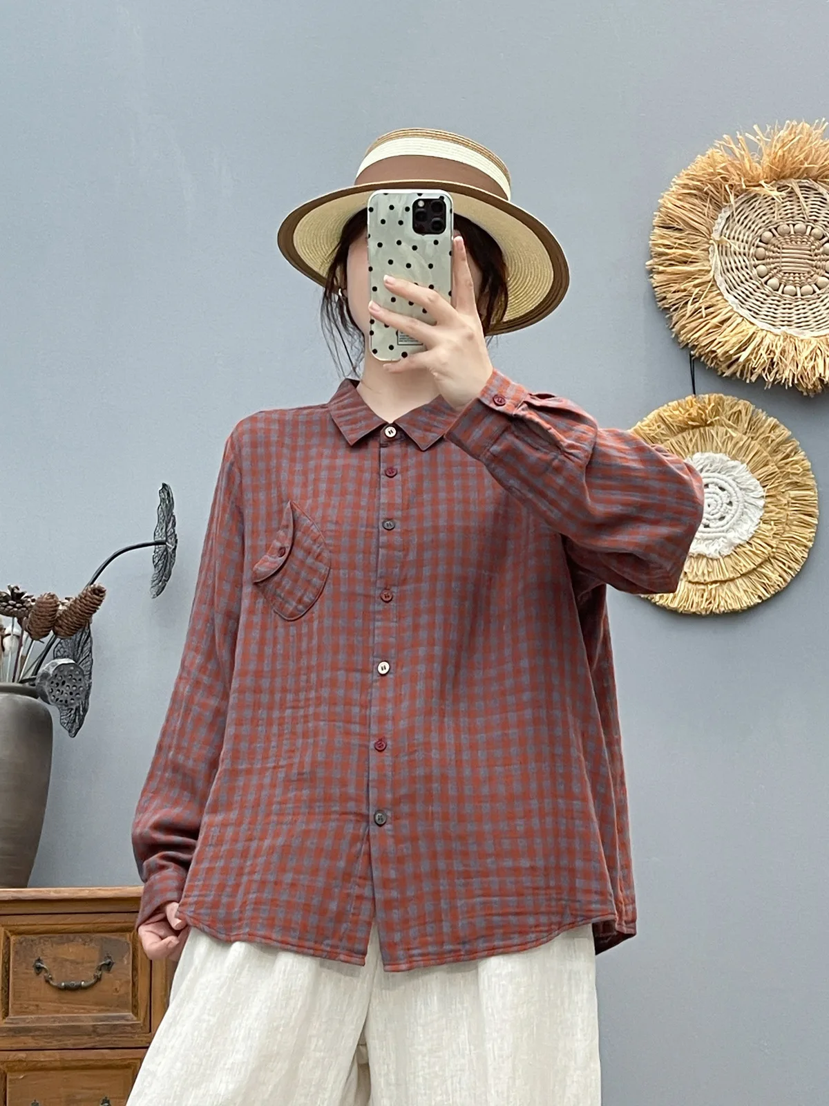 جديد 2025 قميص خريفي بأكمام طويلة من غزل القطن ، بلوزة فضفاضة متعددة الاستخدامات بياقة مقلوبة للنساء ، بلوزة موري جيرل للتنقل T59279CC