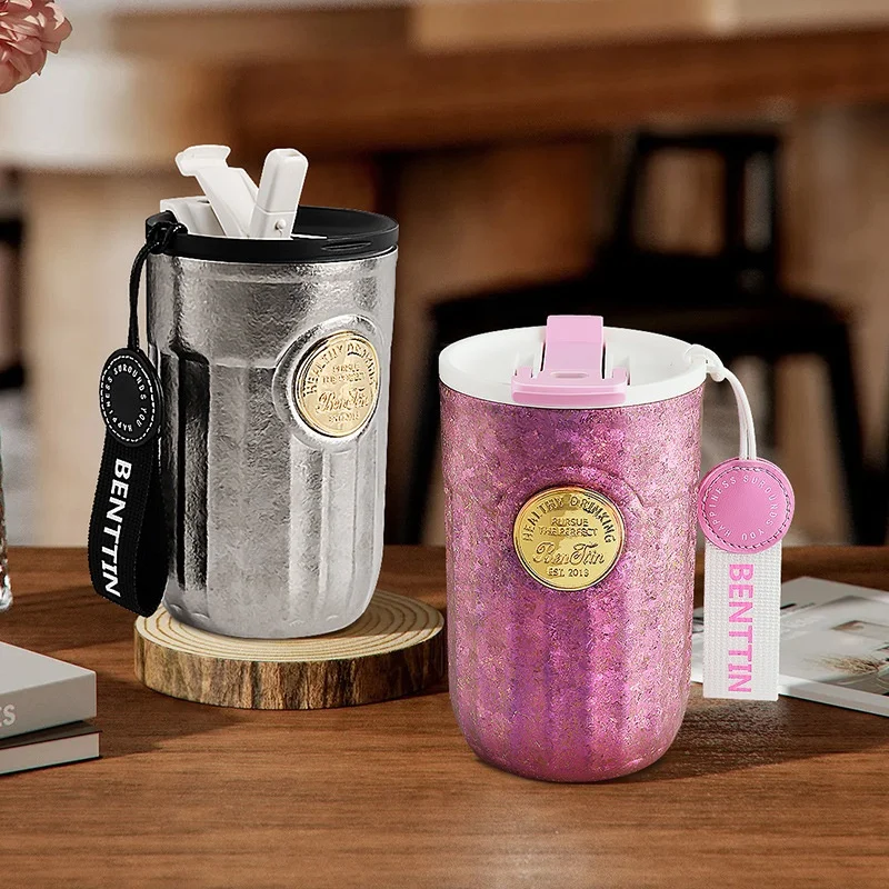 Pure titanium double-layer thermos bottle 450ml, business gift, car portable, environmentally friendly modern design 6-12 hours