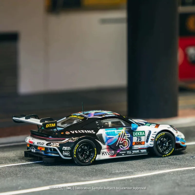 

TW1: 64 alloy Porsche 911 GT3 R DTM 75 miniature car model collection item - children's gift, adult decorative item, male gift