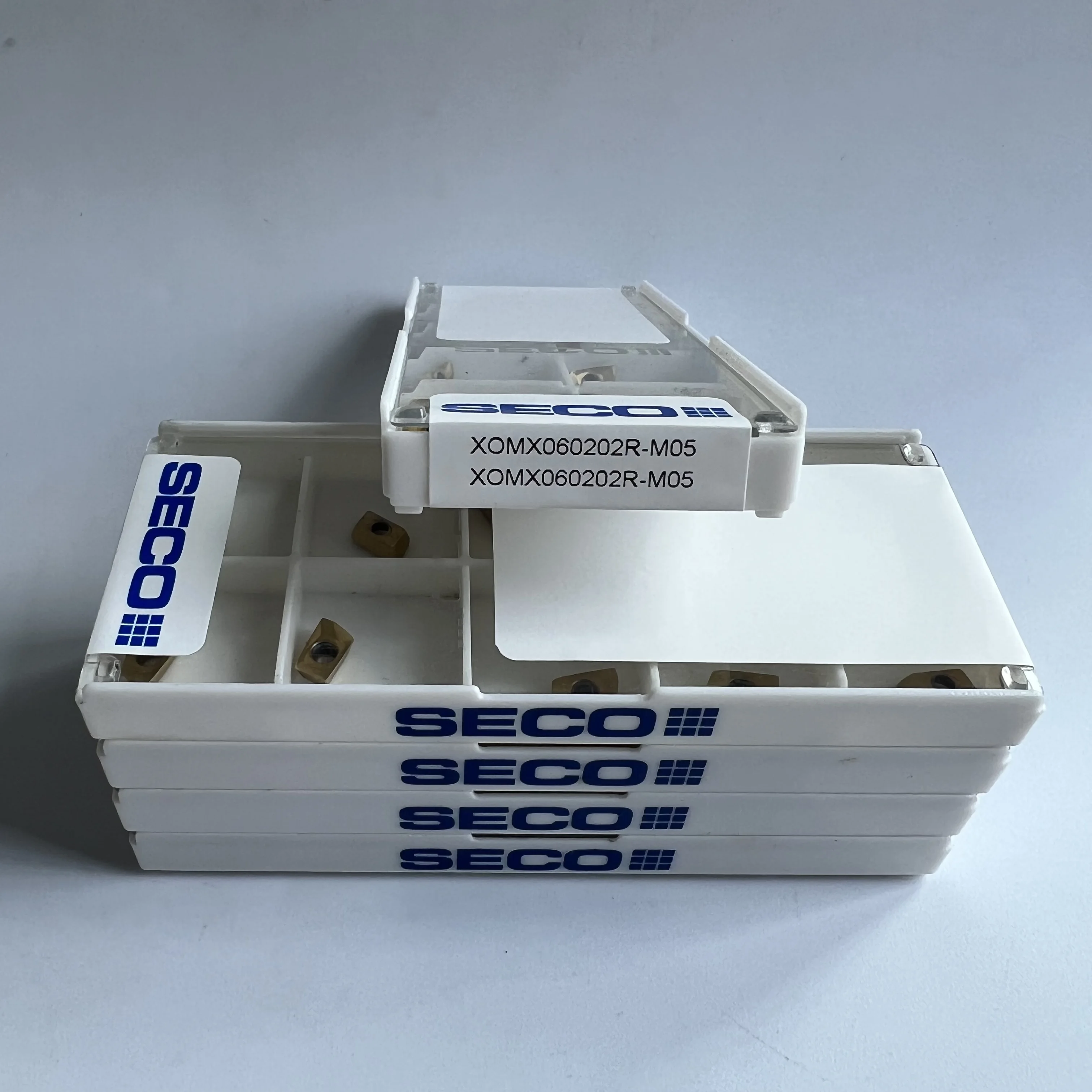 XOMX060202R-M05,F40…