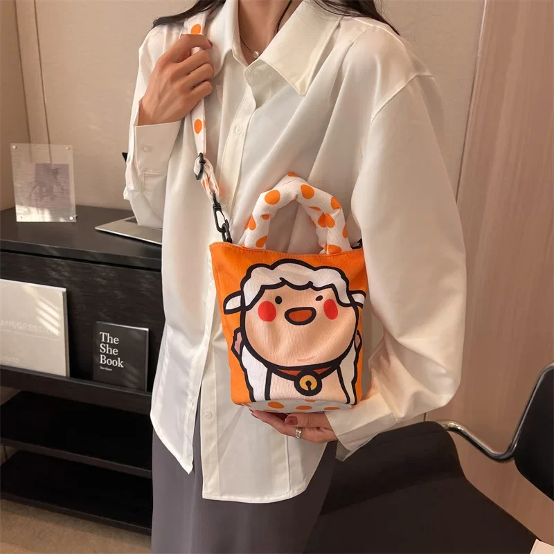 Women Hand Bags Cartoon Graffiti Bucket Bag 2023 New Fashionable Niche Design Sense Women Casual Sweet Cute Crossbody Bag