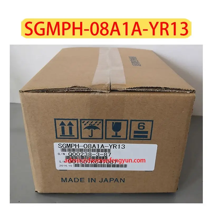 

SGMPH-08A1A-YR13 Совершенно новый серводвигатель, быстрая доставка