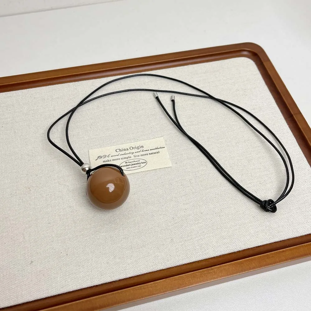 

Silver Color Geometric Ball Pendant Necklace Black Color Metal Sweater Chain Necklace Simple Style Round Ball Pendant