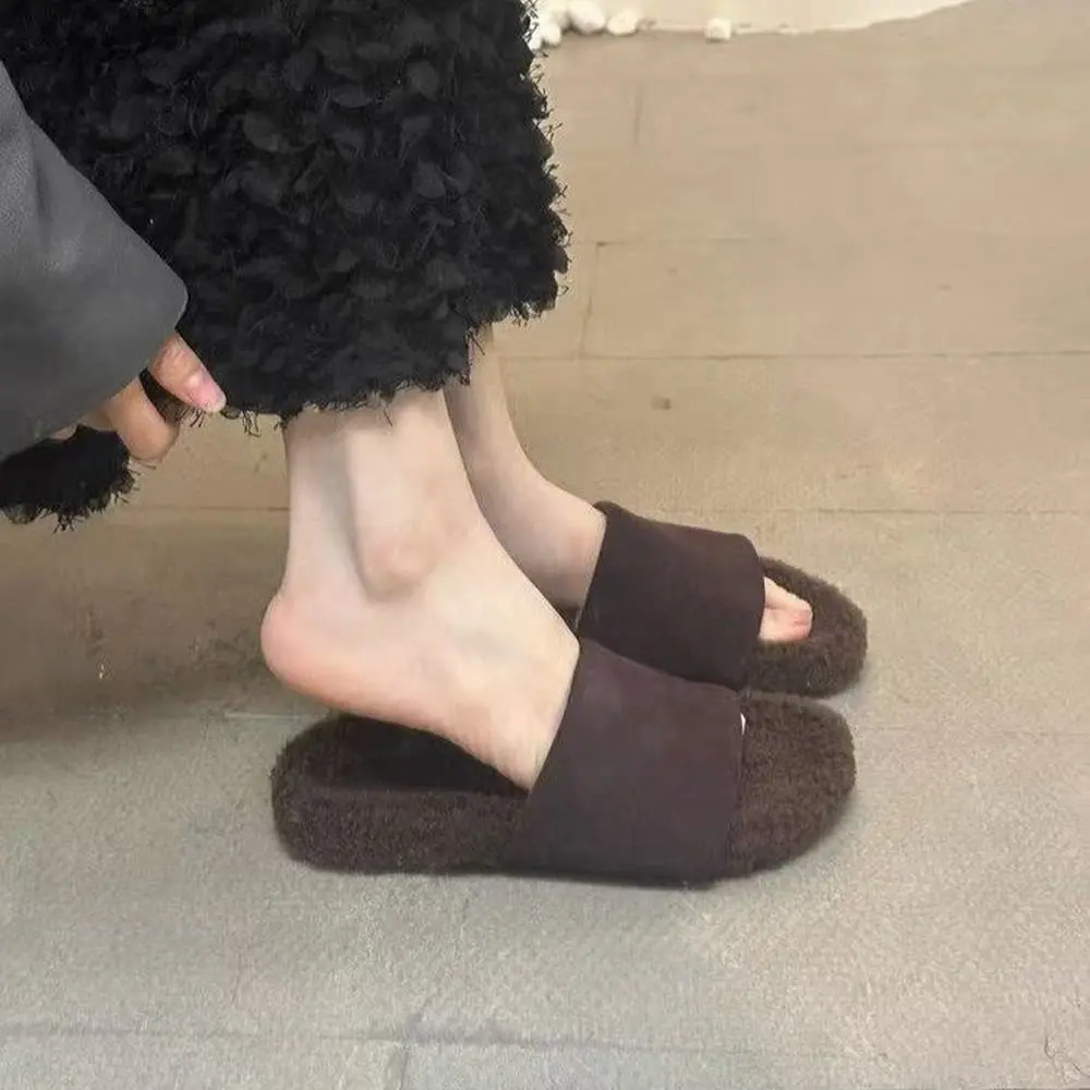 موضة دافئة نعال مسطحة دافئة للمنزل داخلي فروي أفخم أحذية المرأة دافئ الجلد المدبوغ المفتوحة تو النعال ملابس داخلية أنيقة