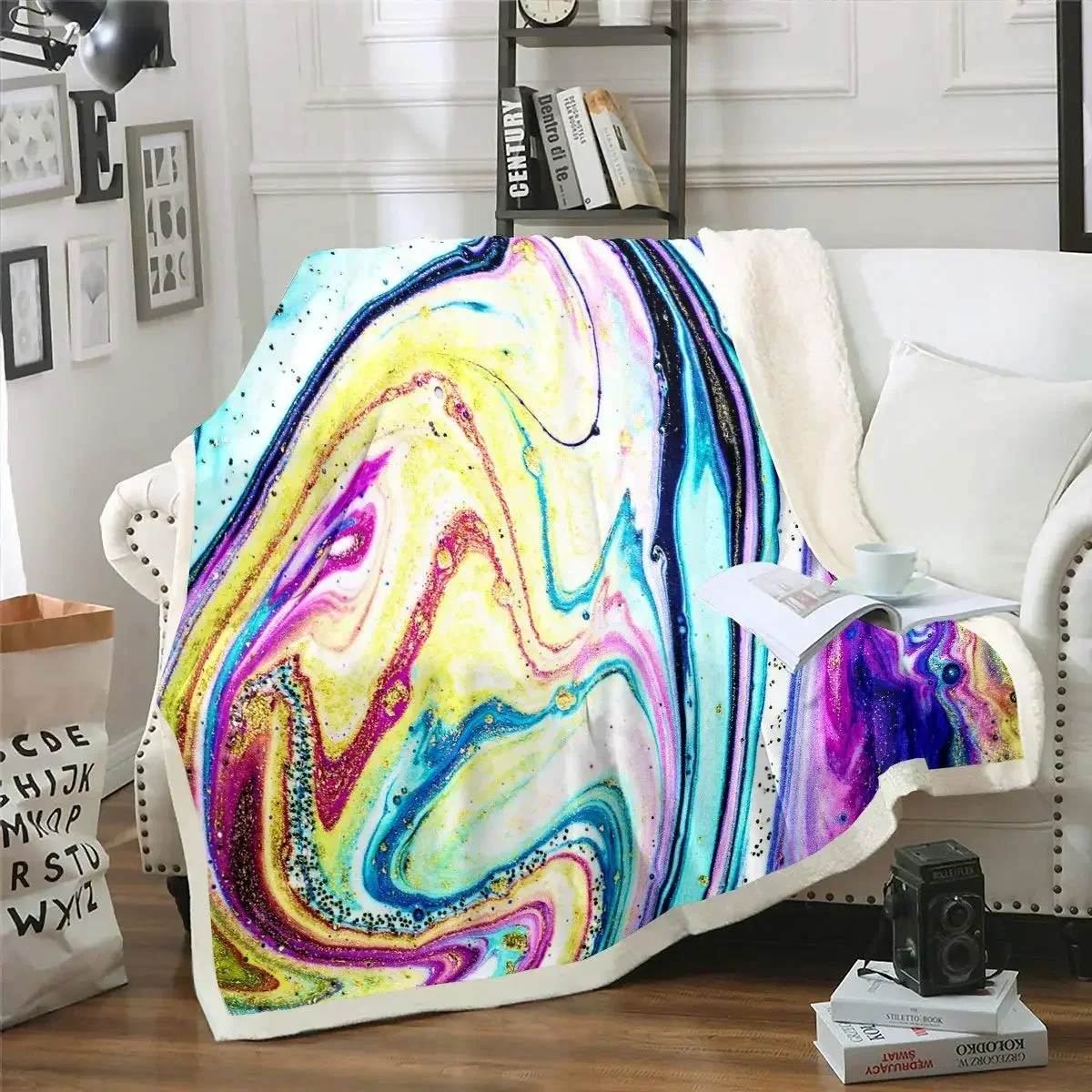 

Black and Gold Throw Blanket Marble Blanket Flannel Throw Blanket Soft Lightweight Fluffy Throws for Bed Couch Chair or Floor