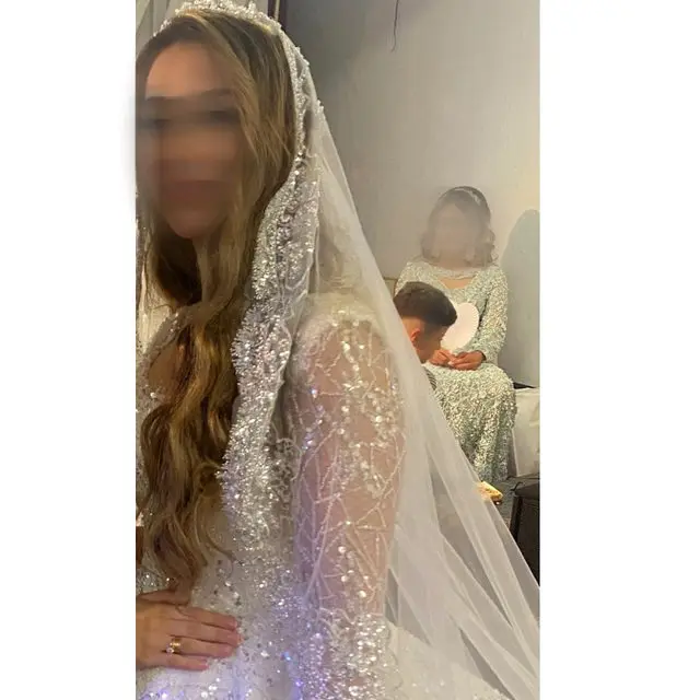 Full Crystal Pearl Lace Veil Cathedral Luxury Wedding Veil Off White/ Ivory Veil With Metal Hair Comb custom made veil