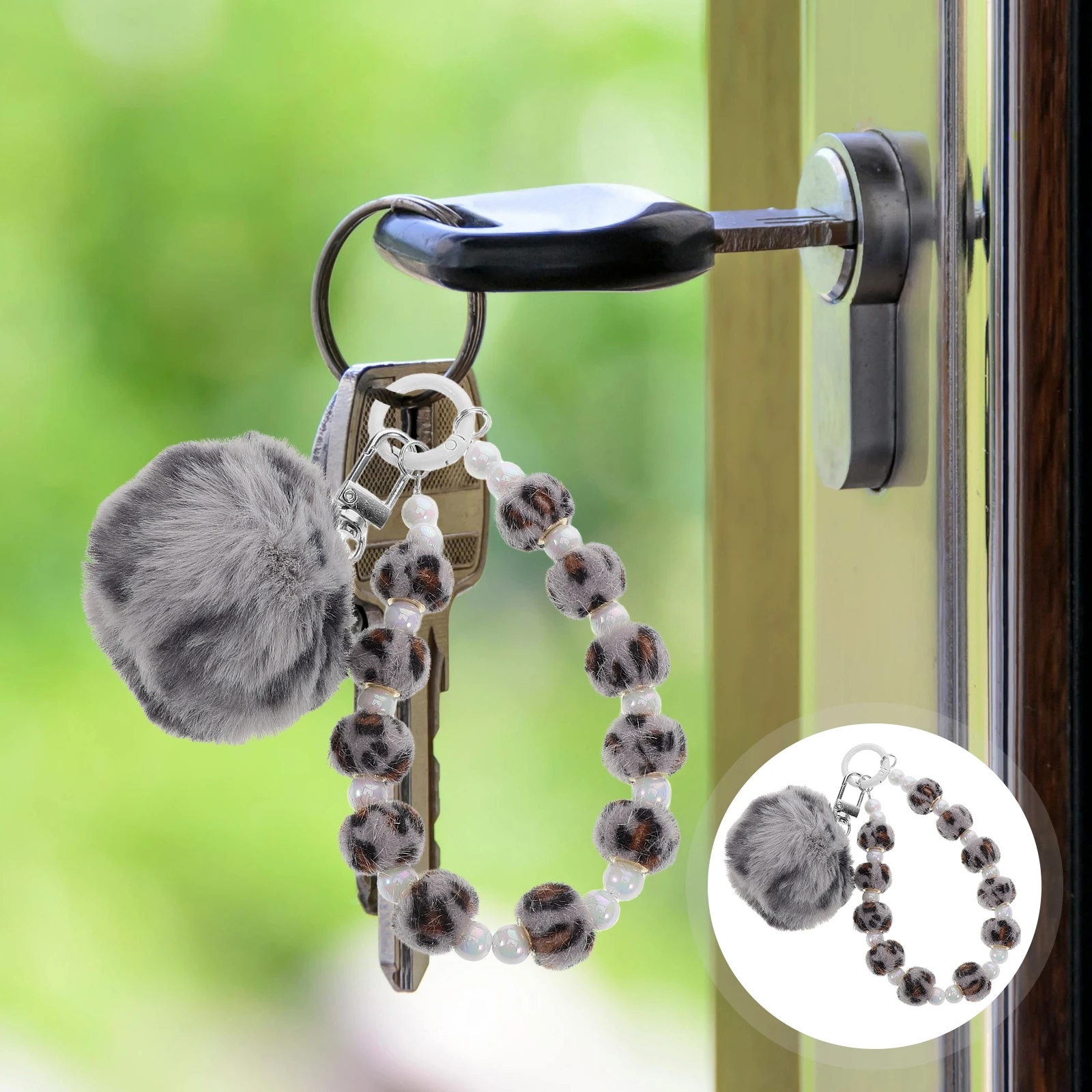 

Pom Pom Cute Leopard Print Soft Furry Keychain For Bags Phone Car Keychain Accessories Delightful Bag Charm Lovely Handbag