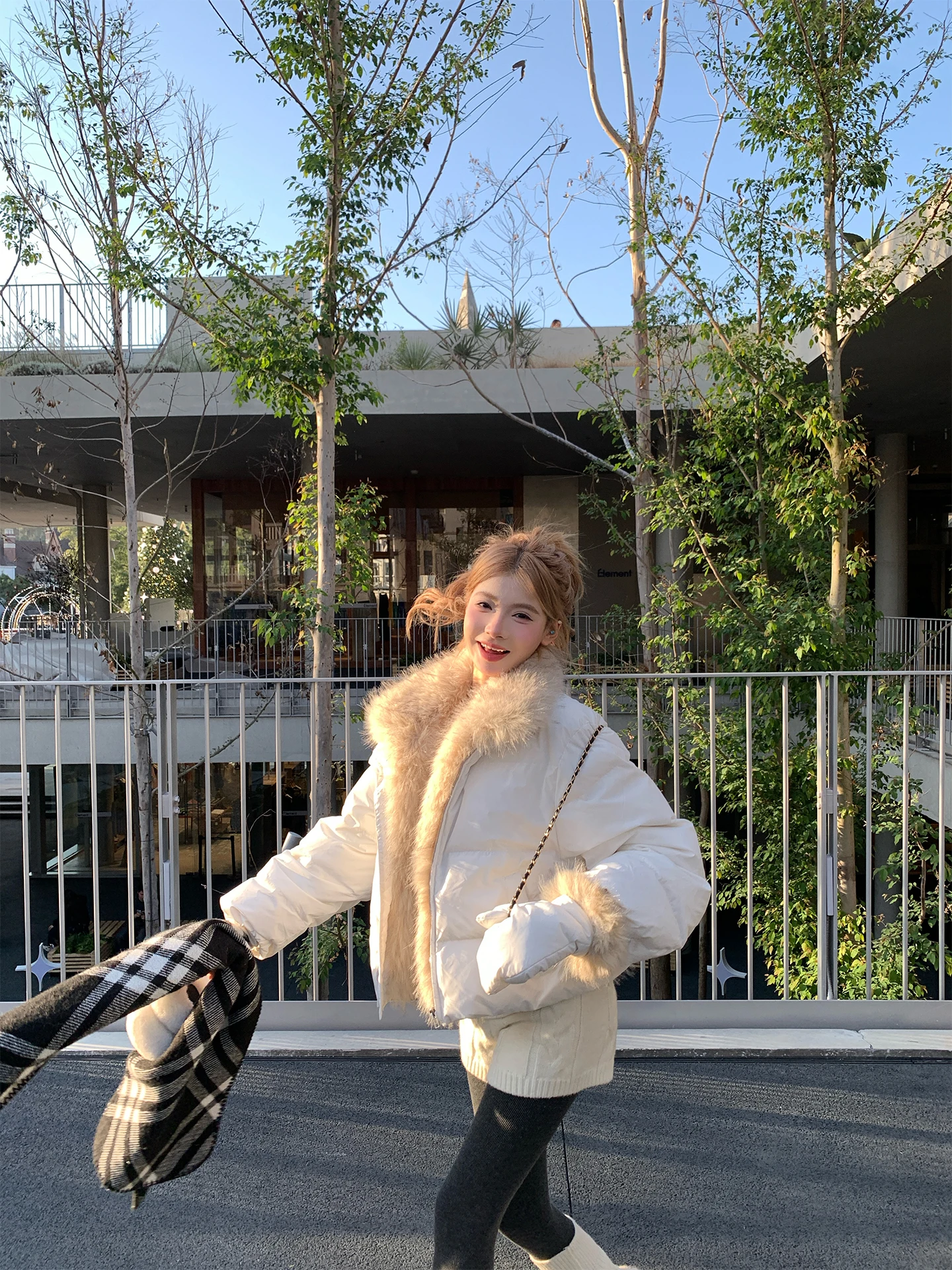 

White ort Women's down Jaet 2025 Winter Collection Slim Fit Non-Bulky Fur Collar Cotton Inner Thi Outerwear