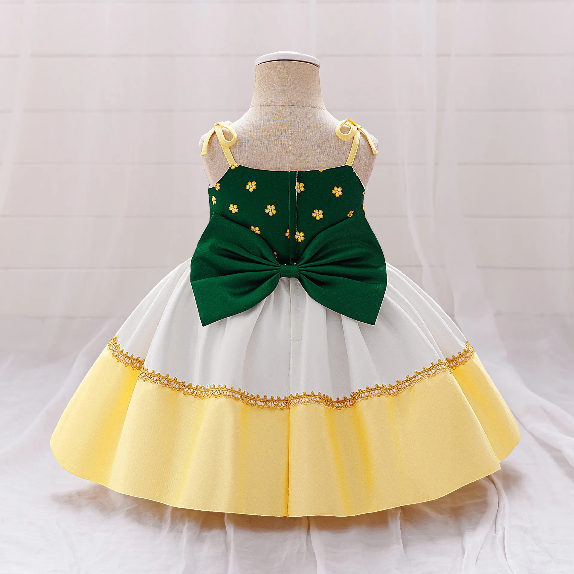 

Baby Girls Formal dress for party Toddler Girls' princess Dress with Bowknot