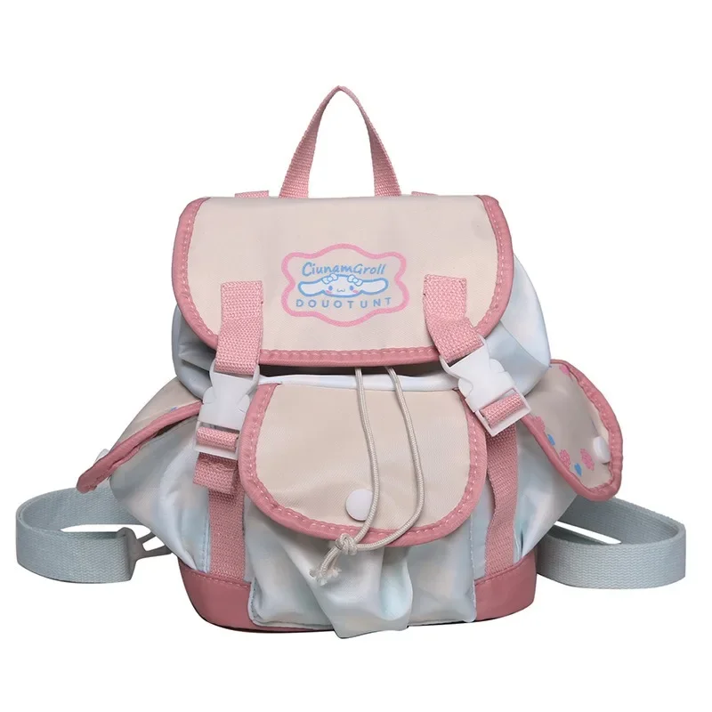 MBTI Cute Cinnamoroll zaino da donna in Nylon piccolo Casual moda giapponese zaini estetici dolce leggero nuova borsa femminile