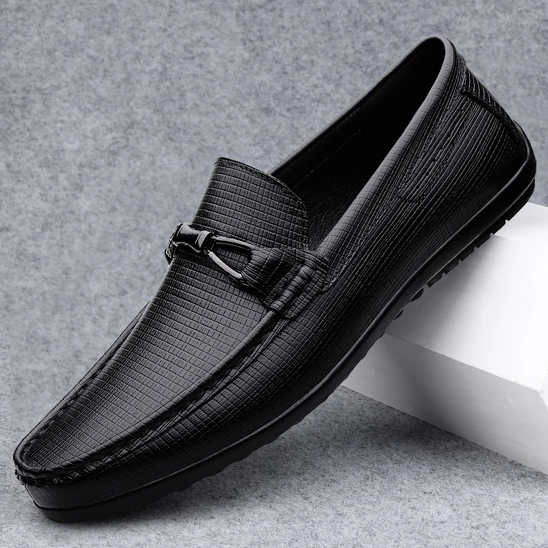 Brand New Men's Breathable Round Toe Anti Slip Casual Loafers 2025 High-quality Men's Comfortable and Soft Casual Bean Shoes