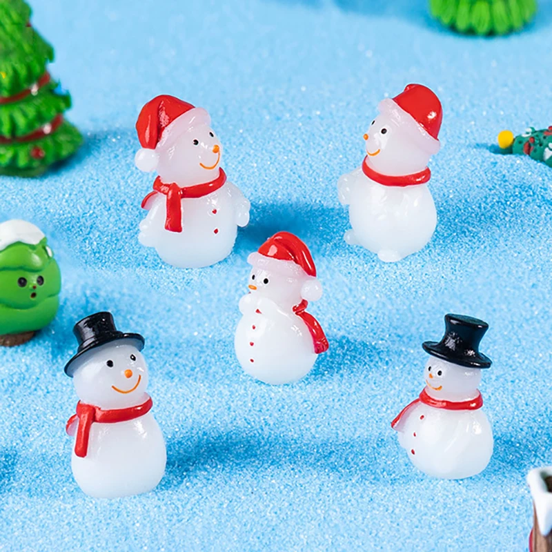 4 stuks Kerst Creatieve Cartoon Lichtgevende Sneeuwpop Beeldje Micro Landschap Decoratie DIY Woondecoratie Accessoires Geschenken