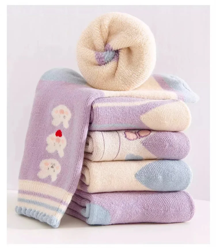 Wintersocken für Mädchen, dicke Baumwolle, warme Socken, kleine große Mädchen, florale Hasensocken, 5 Paar/Beutel, wadenlange Thermo-Frottee-Socken für Babys – Detail 10