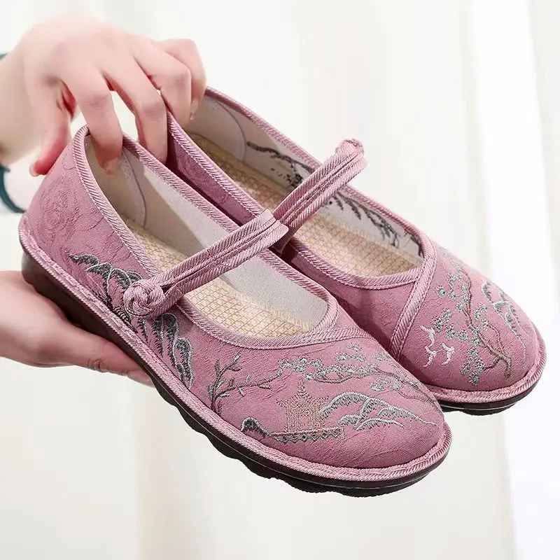 New Woman\'s Summer Shallow Cloth Shoes Soft Sole Ancient Style Embroidered Hanfu Shoes Ethnic Style Retro Nude Shoes