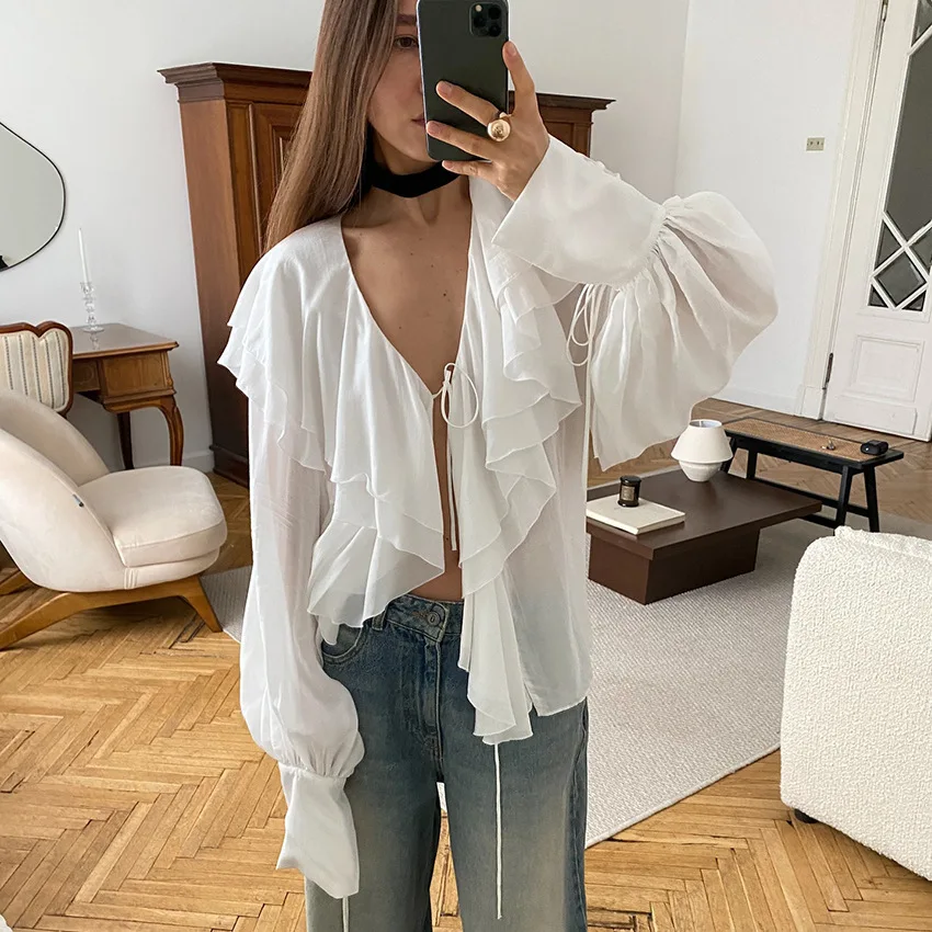 

Осенние женские топы с рюшами и v-образным вырезом, белые женские шифоновые кардиганы на шнуровке с пышными рукавами, темпераментная шикарная женская верхняя одежда