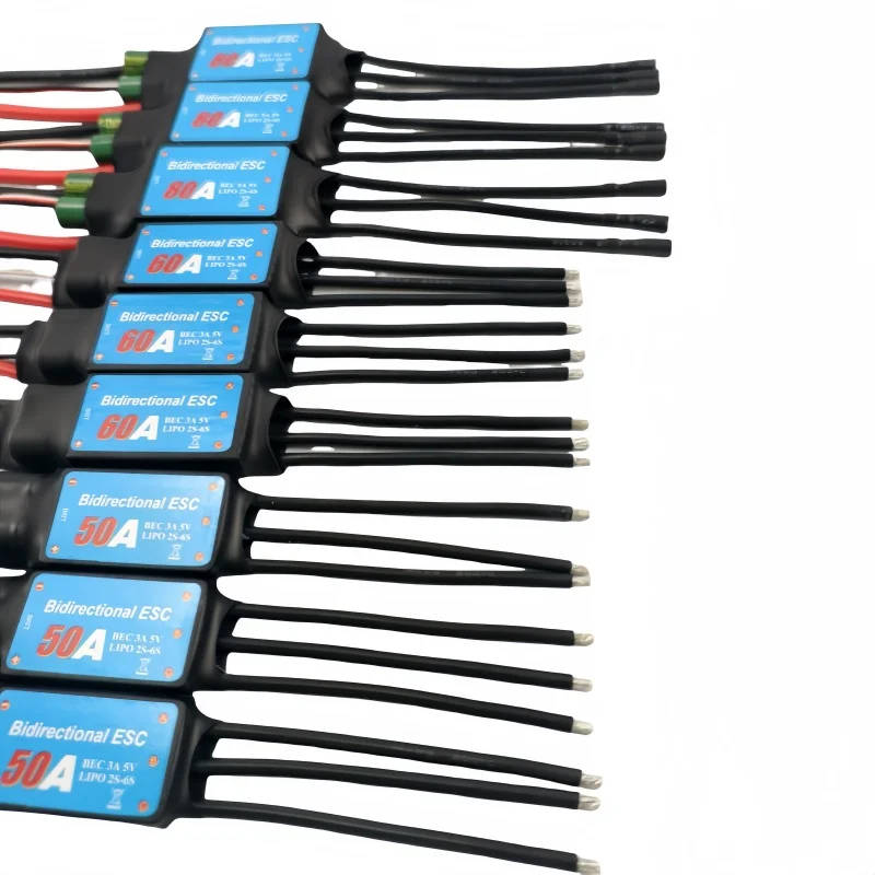 브러시리스 양방향 ESC 30A/40A/50A/60A/80A는 RC 자동차 보트 및 풍력 추진 보트용 수중 프로펠러에 사용됩니다.