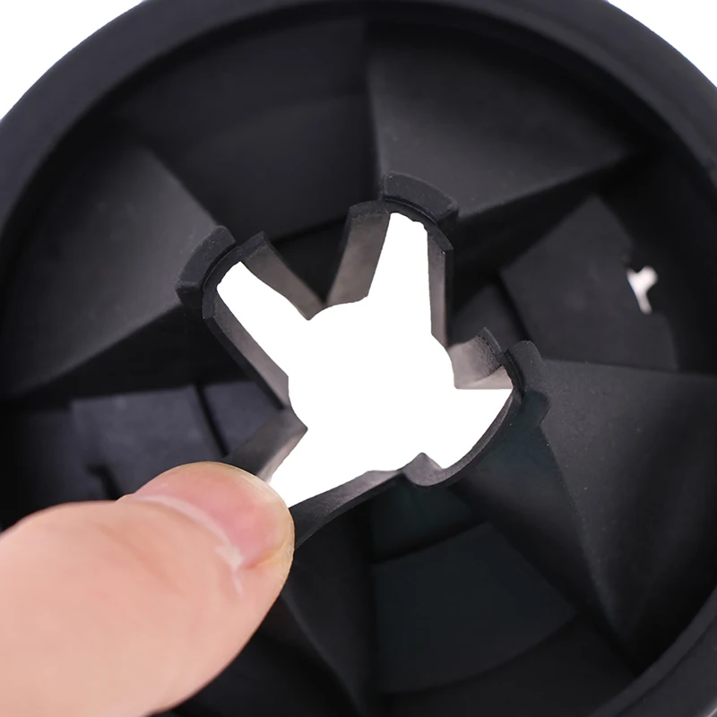 

Food Waste Disposer Accessories, Soft Rubber Splash Proof, Silent Three-point Buckle, Splash Proof Cover For Water Outlet