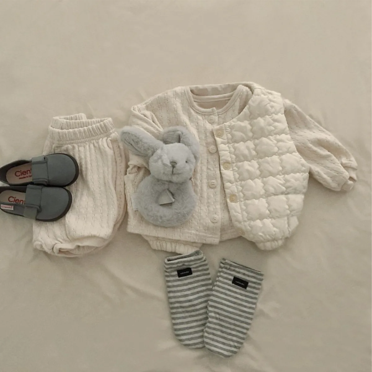 2025 Fashion Baby Winter Clothes Girls Quilte Warm Vest Infant Boys Thicken Sleeveless Jacket 0-3y Toddler Kids Waistcoats Tops