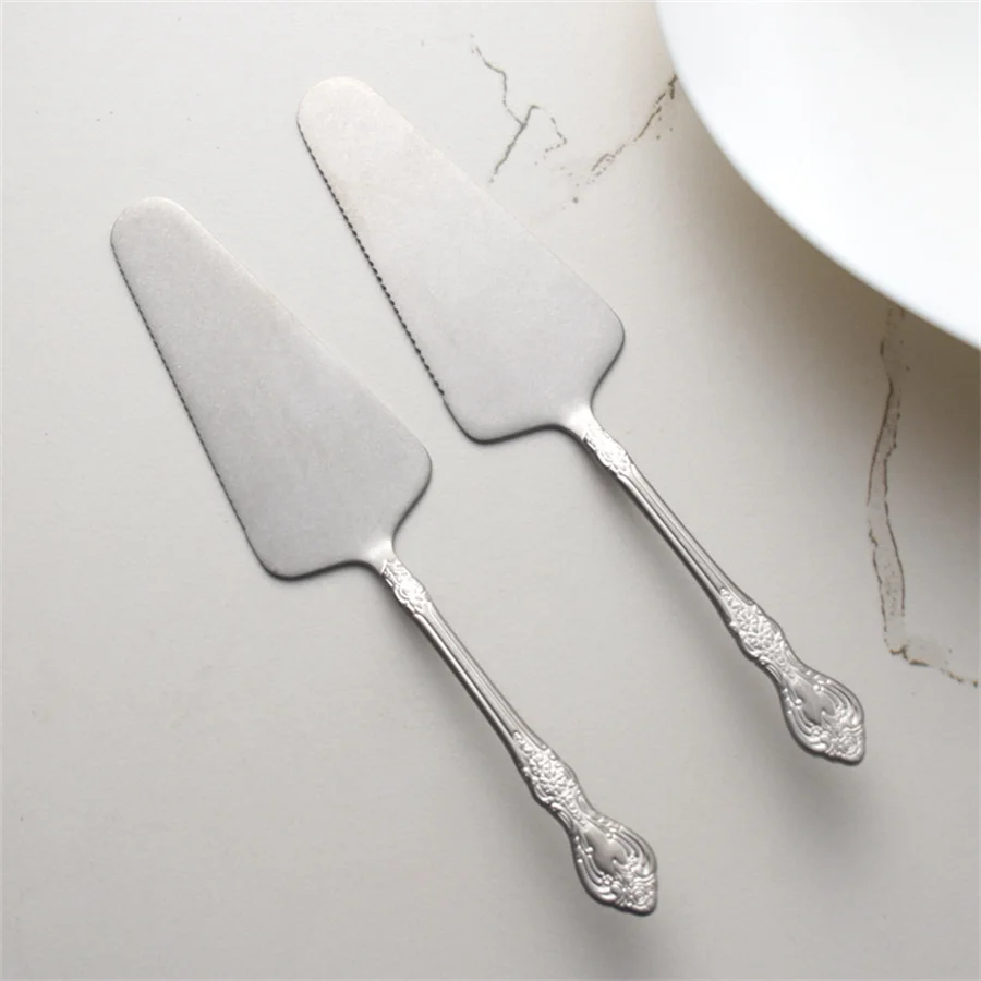 304 Stainless Steel Palace Relief Handle Cake Shovel Household Baking Utensils Bread Pizza Shovel Triangular Shovel