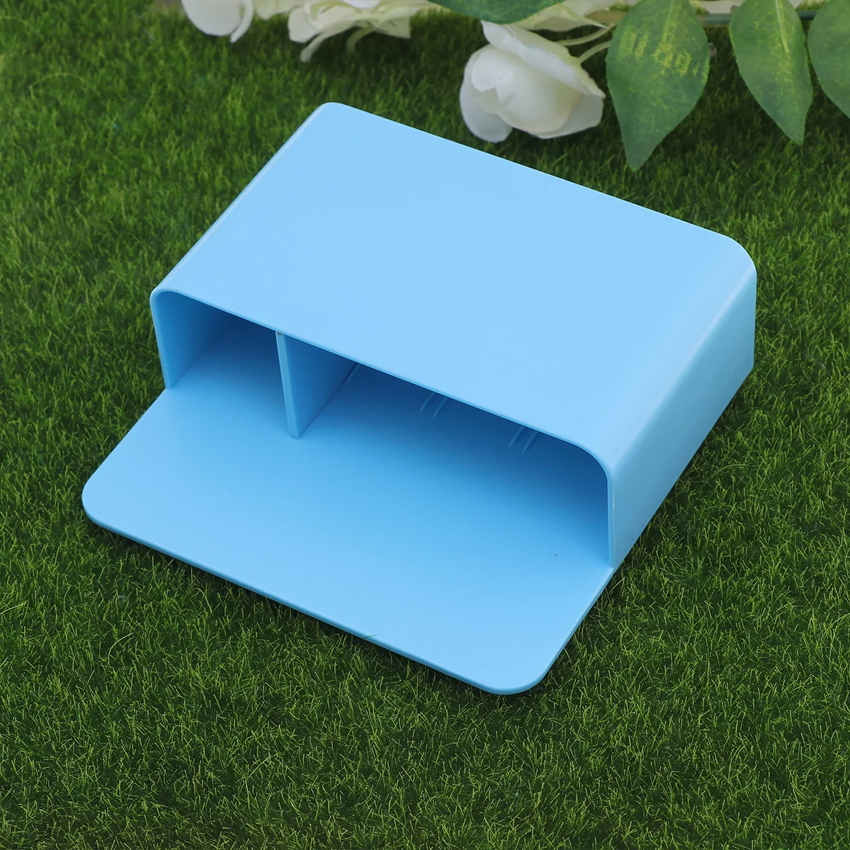 

Magnetic Stationery Marker Pen Chalk Storage Box Whiteboard Surface Desk Plastic Organizer Box (Sky-blue)