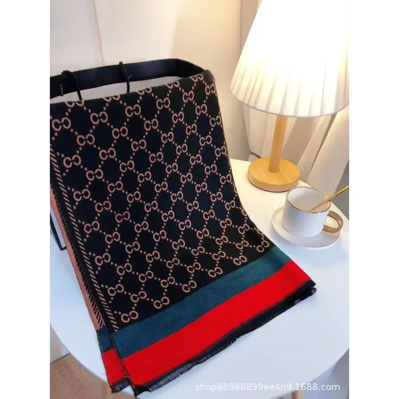 新しい両面スカーフカシミヤファッション女性の秋と冬防風暖かい厚いカシミヤショールヘッドスカーフ