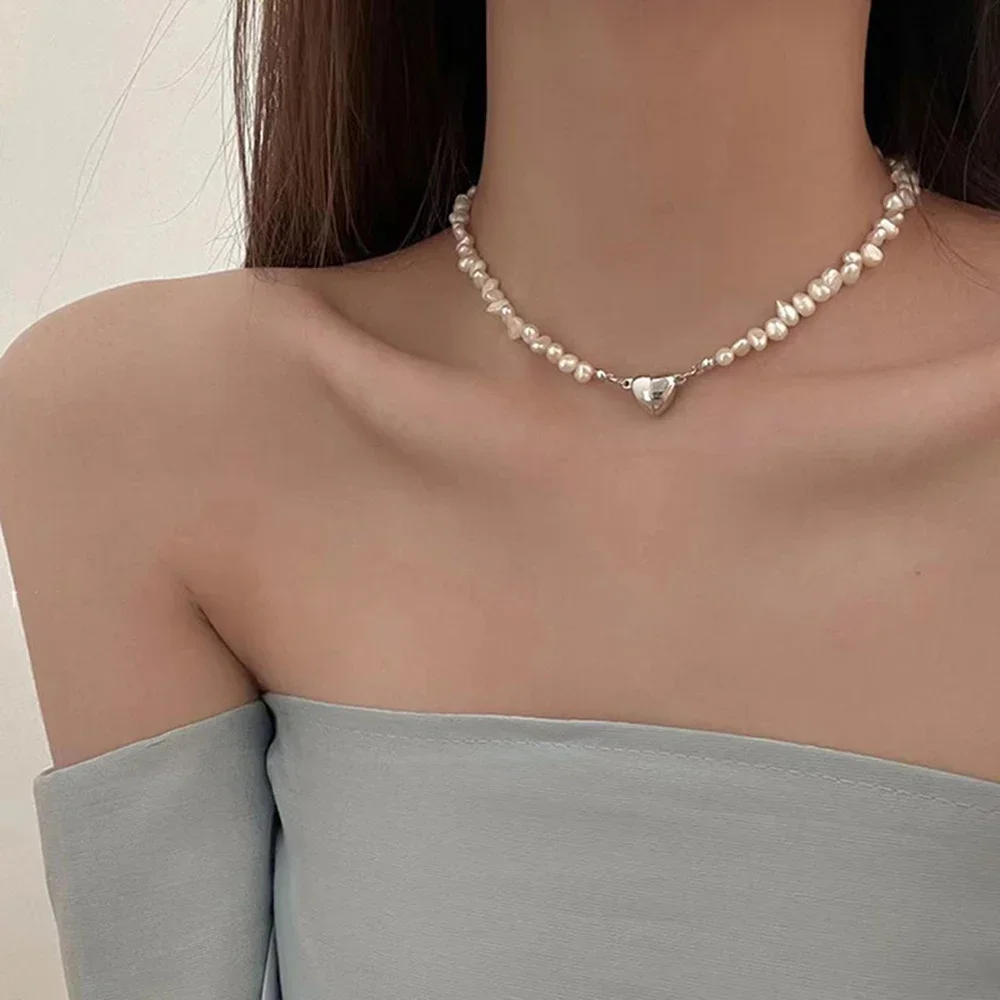 

SUMENG Korean Pearl Chain Choker Necklace Magnetic Heart Pendant for Women Girls 2024 Fashion Jewelry Bridal Engagement Gifts