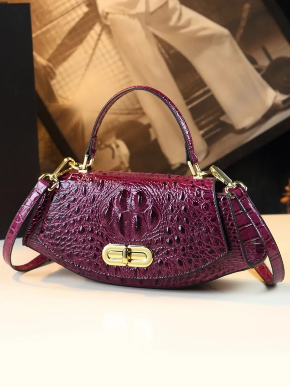 Luxury Designer Brand Bolsa New High Quality Saddle Bag Women's Leather Trend Fashion Texture Hand Crossbody Bag Free Shipping