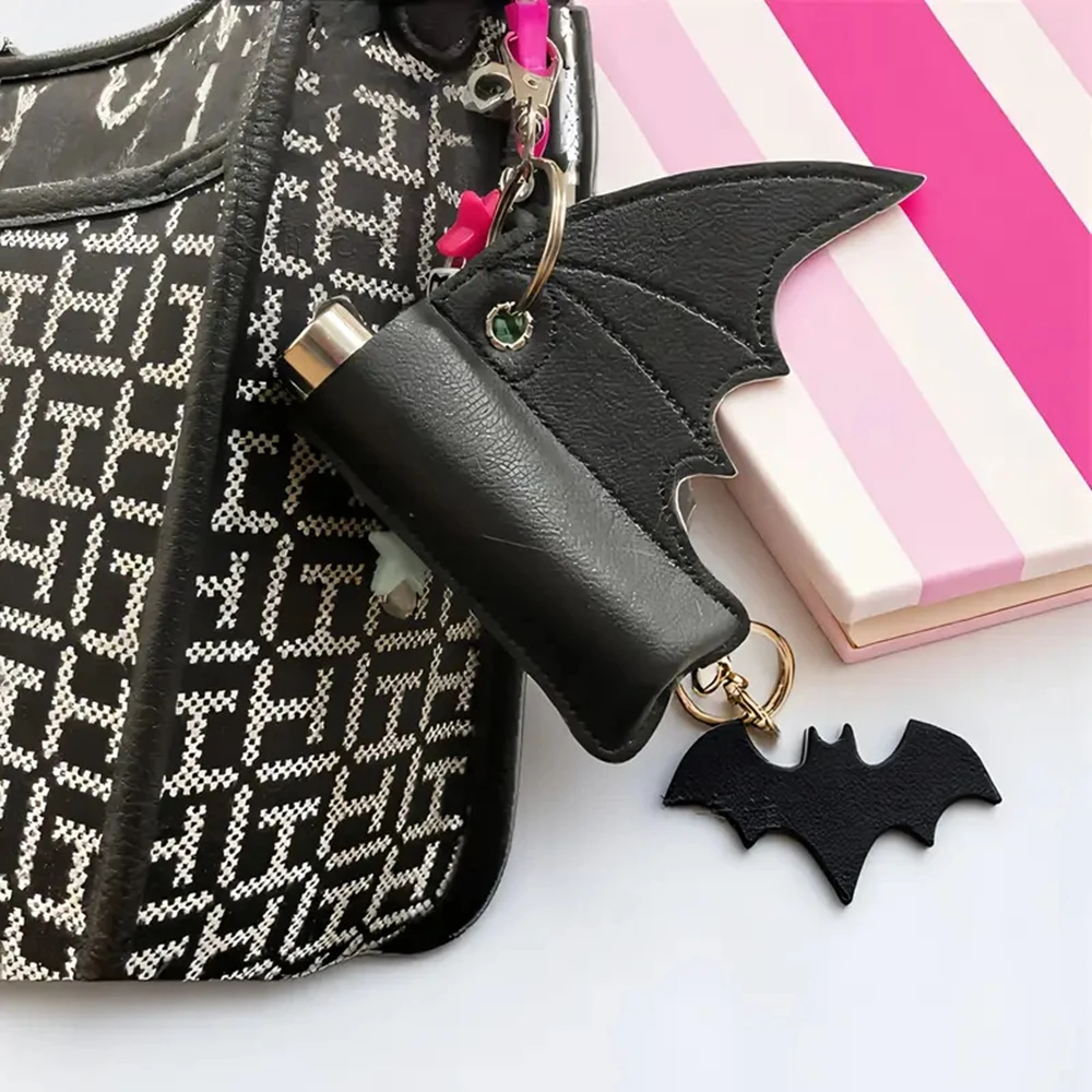 1PC Hallowmas Fledermaus Lippenbalsam Halter Schlüsselanhänger PU Leder Flügel Design Punk Stil Zubehör Halloween Stil Feuerzeug Schlüsselanhänger – Detail 6