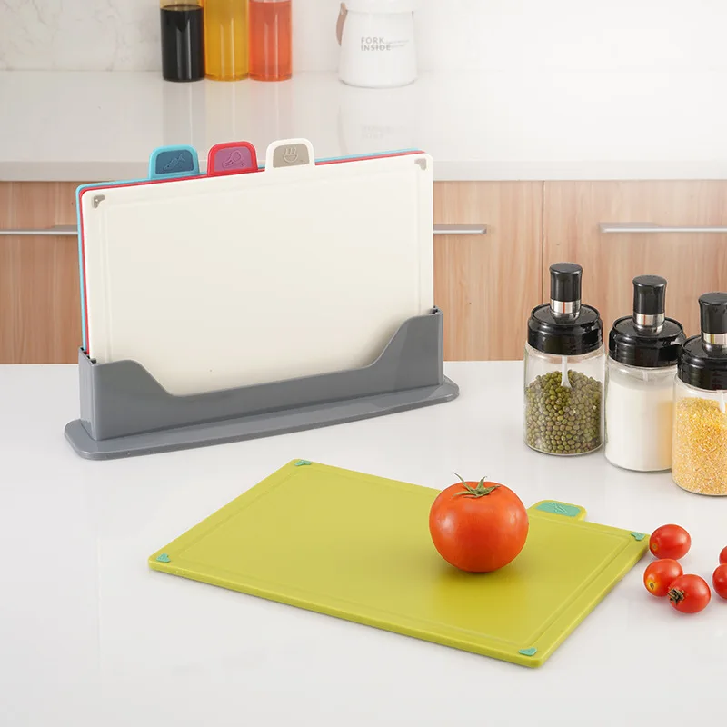 

Kitchen 4-color Board Set RubbeR Anti Slip Chopping Board Raw And Cooked Food ClassifiCation With