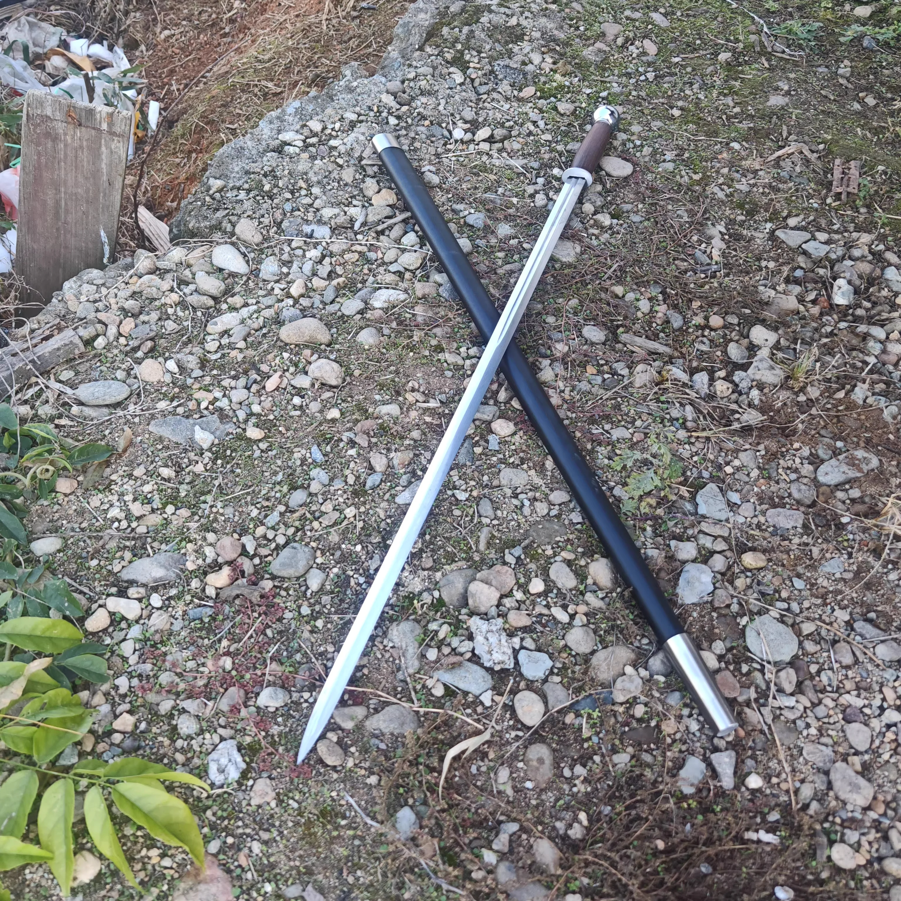 Espada Samurai de Caballero de 100 cm, Regalo para Preparación de Combate, para Entusiastas de las Artes Marciales Ninja, Espada de Acero Genuino de Espiga Completa