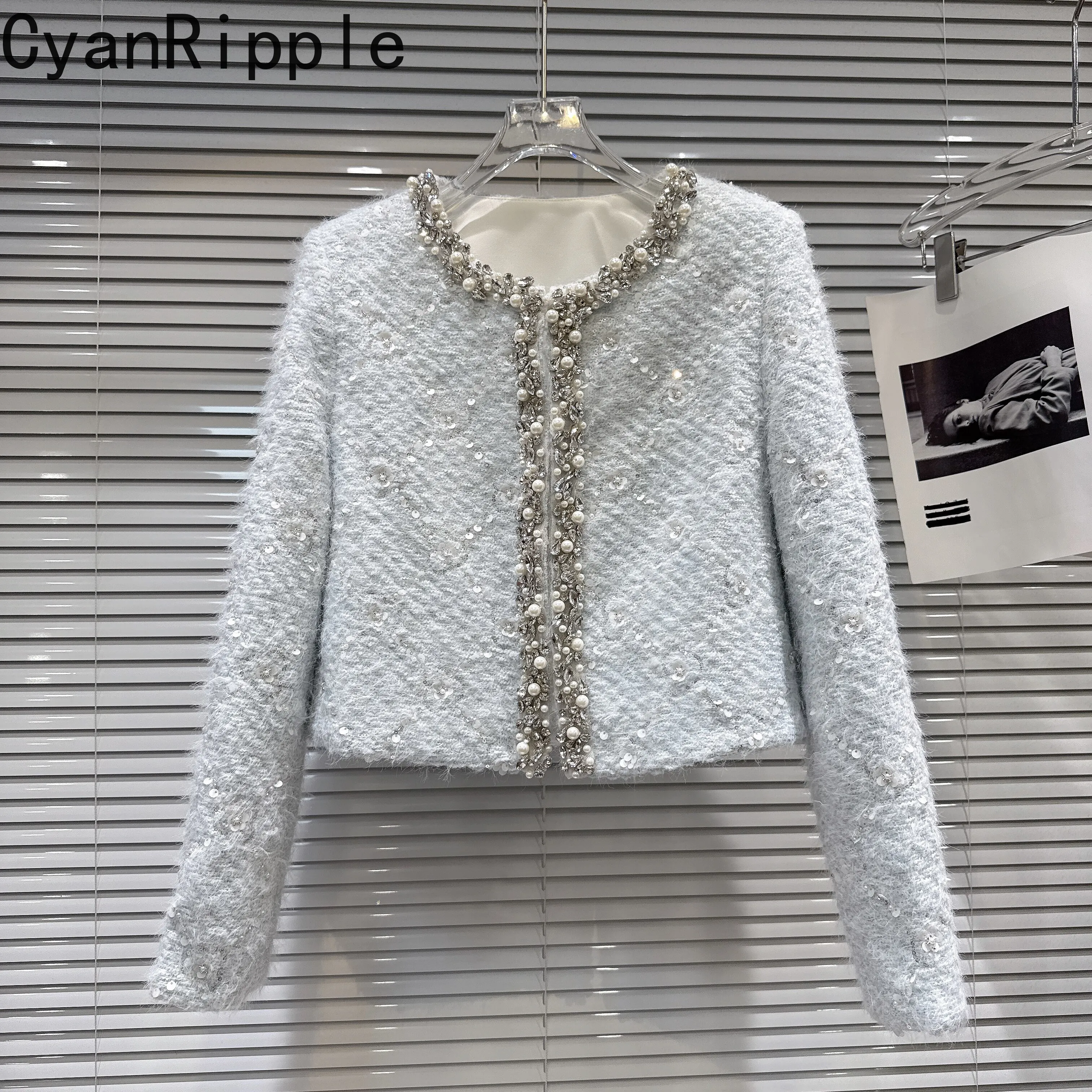 Fashion Lady New Autumn Winter Pearl Water Diamonds Light Blue Woolen Jacket Elegant Round Neck Full Sleeve Short Cardigans Coat