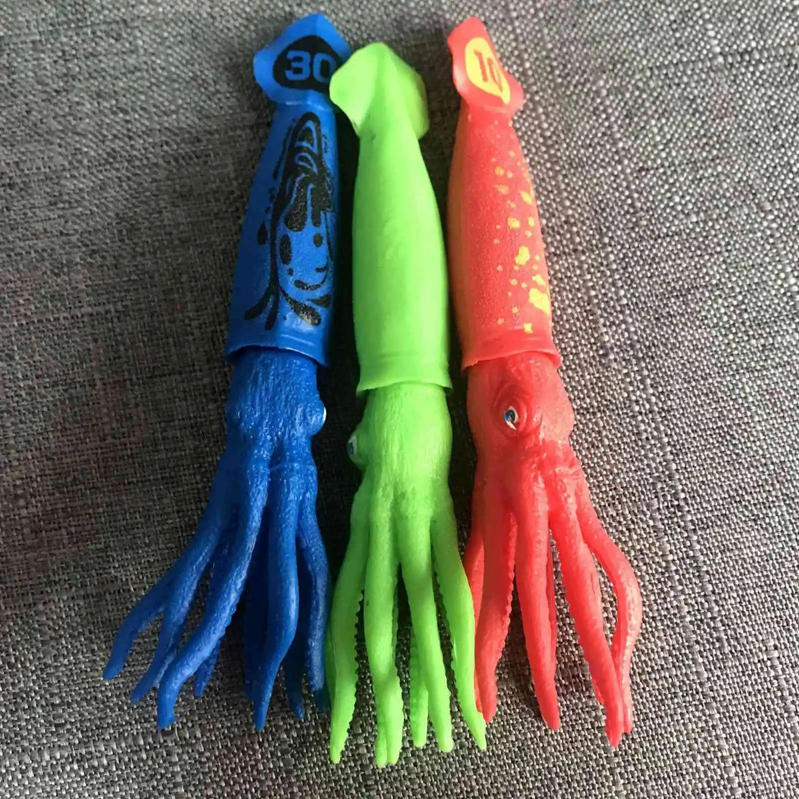 3 Stück Tintenfisch Tauch spielzeug Pool Spielzeug für Kinder werfen Unterwasser Oktopus Bades pielzeug mit lustigen Gesichtern Tintenfisch für Kinder