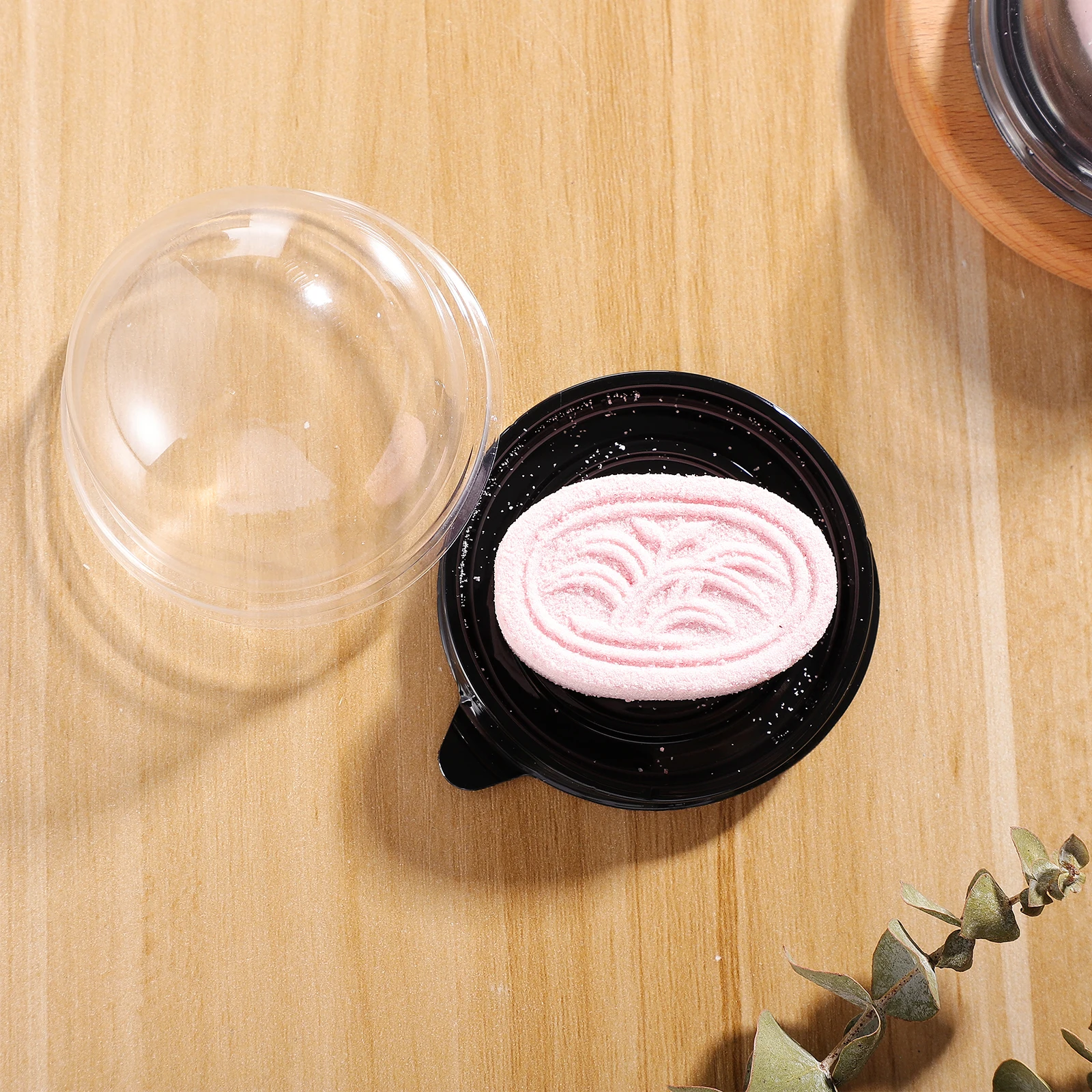 

50pcs Round Egg Yolk Crisp Box Transparent Food Grade Plastic Cupcake Boxes For Cake Cookie Dessert Packing Black Waterproof