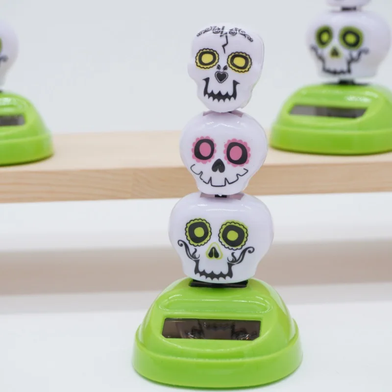 Engraçado simulação de halloween crânio cabeça fantasma brinquedos solares novidade criativa balançando dança desktop carro ornamento decorativo presente
